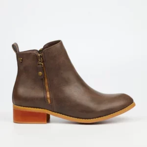 Butterfly Feet - Tyler (Choc)