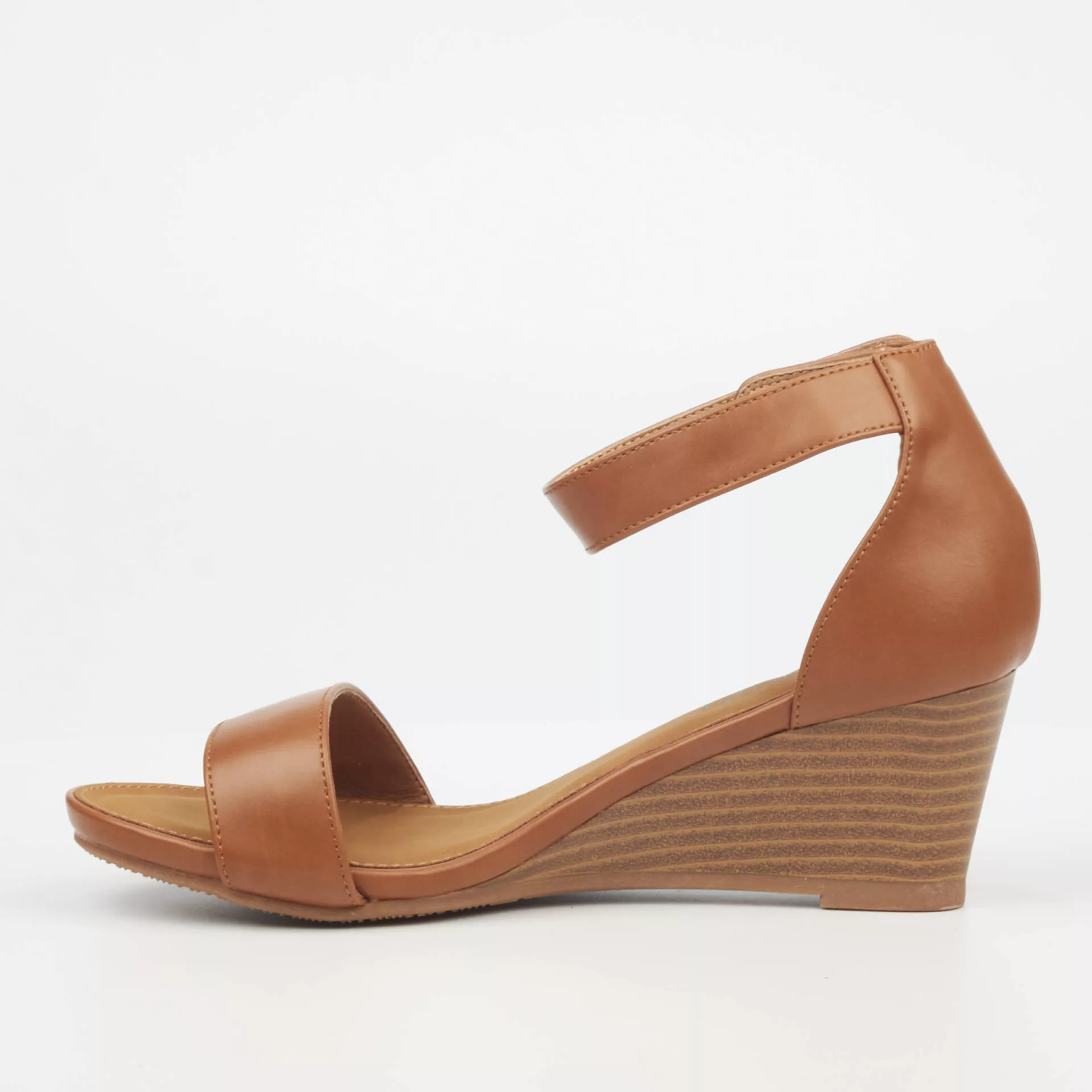 Butterfly Feet - Shani (Tan) 3 Butterfly Feet - Shani (Tan) - Image 3